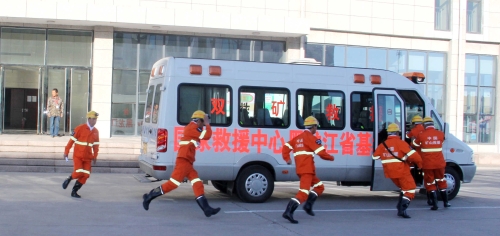 ͼΪ���ž����������ֶ���