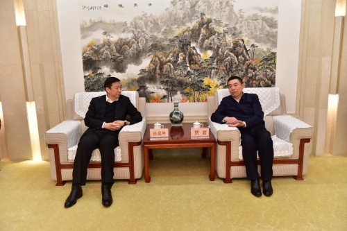 ���̸��