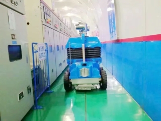 640 640