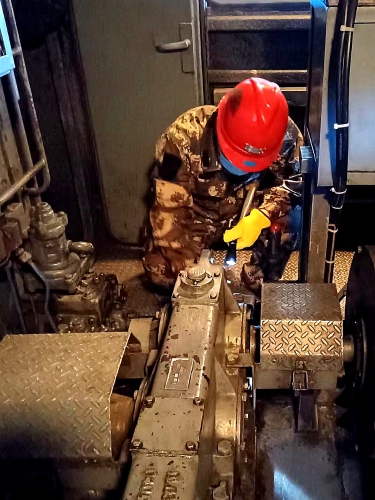 20211021  ���Ź�˾��չ������Ӫ��·�����徲������׼�����04