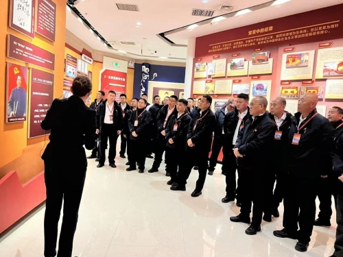 ΢��ͼƬ_2025-11-01_185938_414